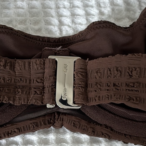 NWOT Form And Fold Seersucker Underwire The Crop Bikini Top Chocolate Brown 32D - Picture 7 of 13